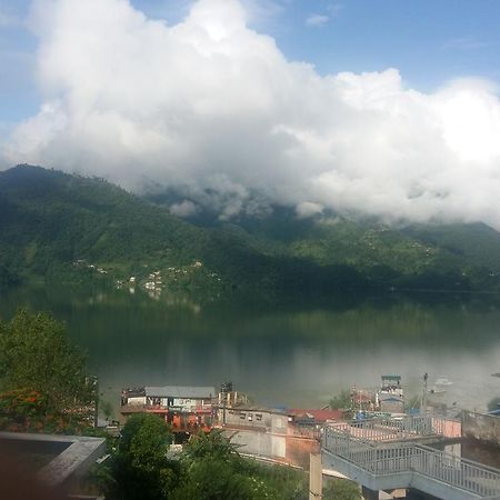 Hotel Bhadrakali Pokhara Inn מראה חיצוני תמונה