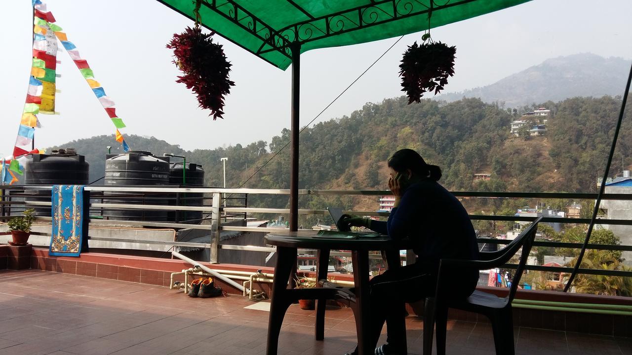 Hotel Bhadrakali Pokhara Inn מראה חיצוני תמונה