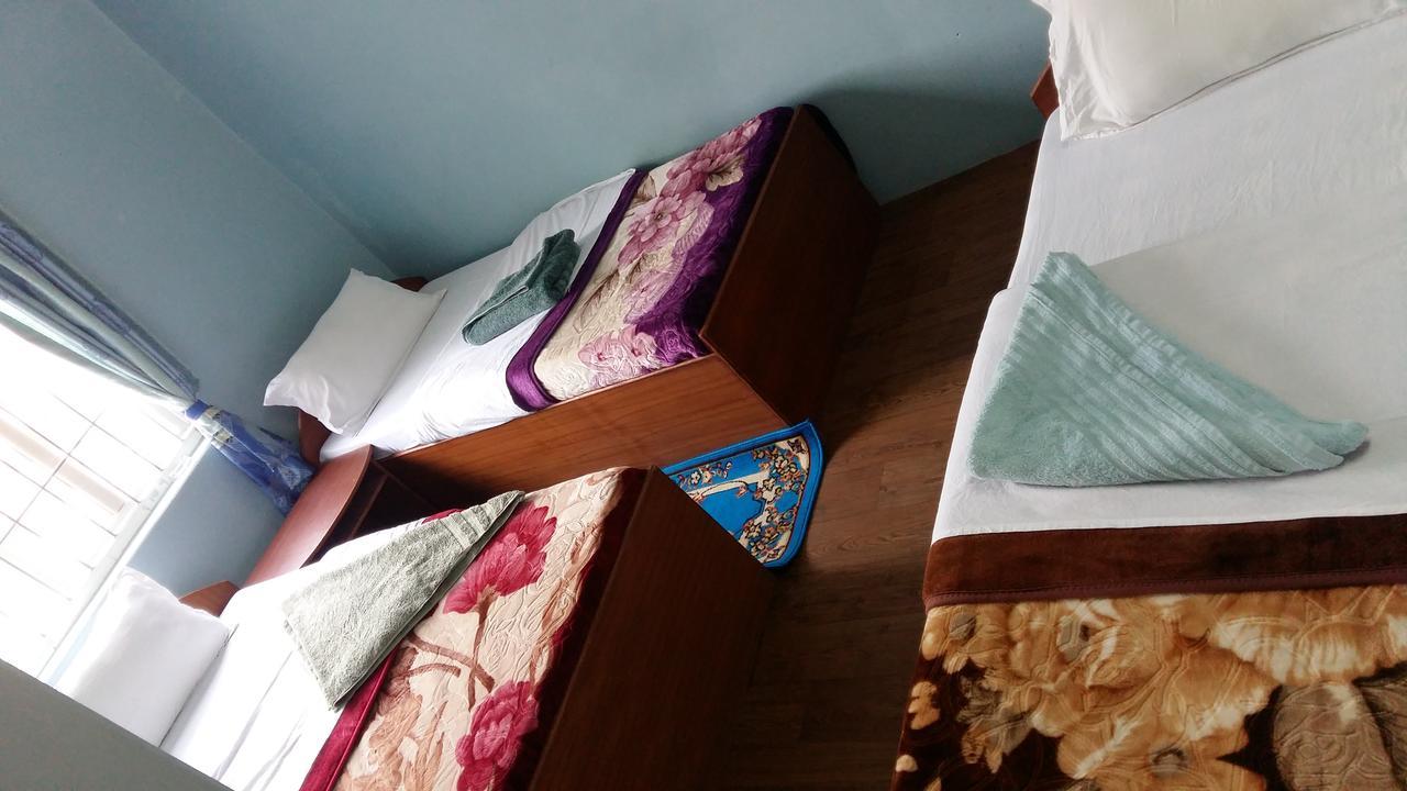 Hotel Bhadrakali Pokhara Inn מראה חיצוני תמונה