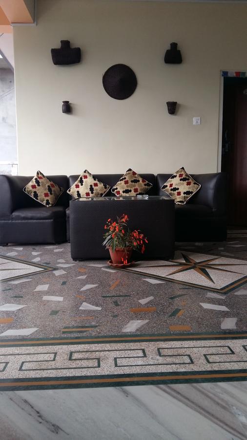 Hotel Bhadrakali Pokhara Inn מראה חיצוני תמונה