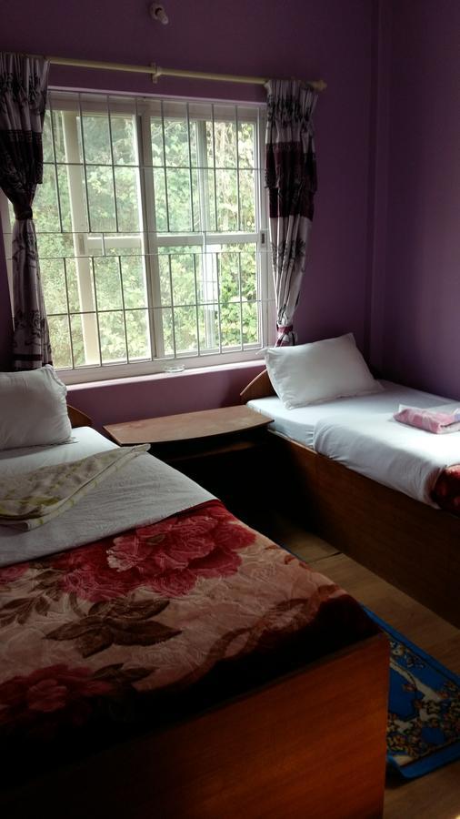 Hotel Bhadrakali Pokhara Inn מראה חיצוני תמונה
