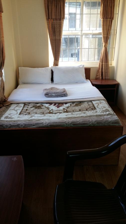 Hotel Bhadrakali Pokhara Inn מראה חיצוני תמונה
