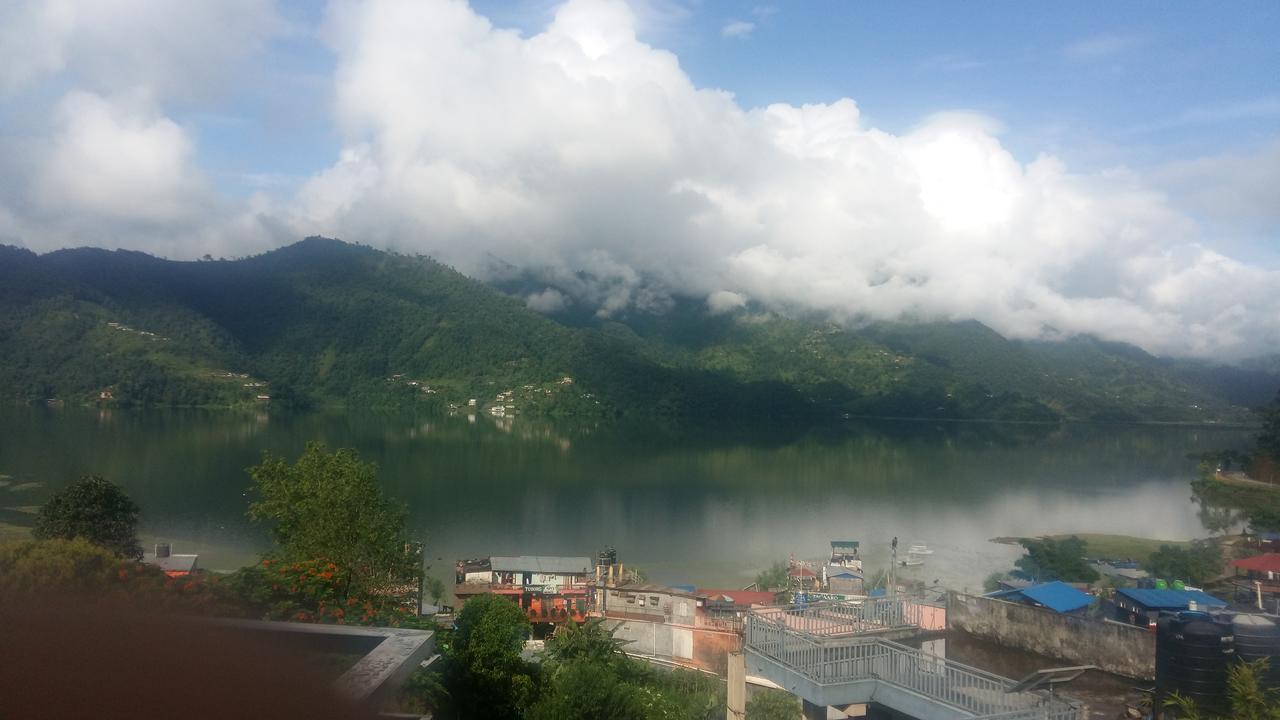 Hotel Bhadrakali Pokhara Inn מראה חיצוני תמונה