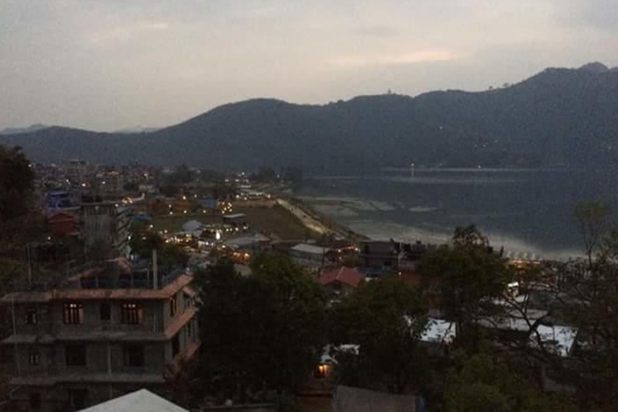 Hotel Bhadrakali Pokhara Inn מראה חיצוני תמונה